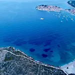 Apartment And Kiko Primosten