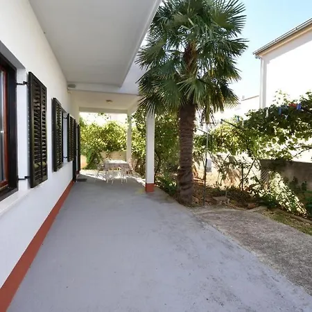 Apartment And Kiko