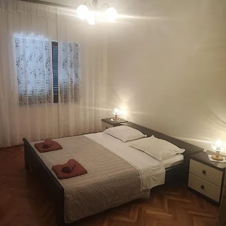 And Kiko Appartement Primošten
