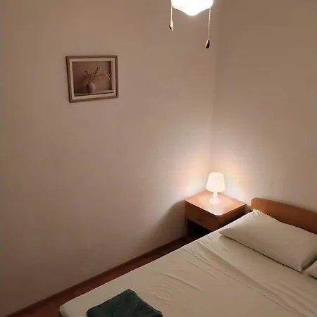 And Kiko Daire Primošten