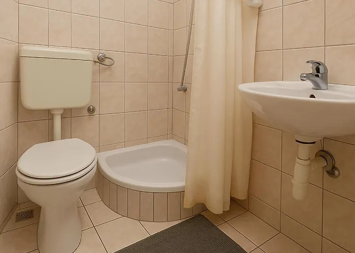 And Kiko Apartman Primosten